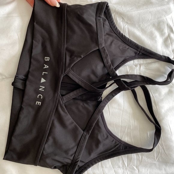 Balance Athletics Zip up front sports bra - Picture 5 of 5